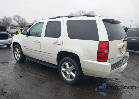 2011 Chevrolet Tahoe Ltz из США, поврежденный, VIN 1GNSKCE01BR241455